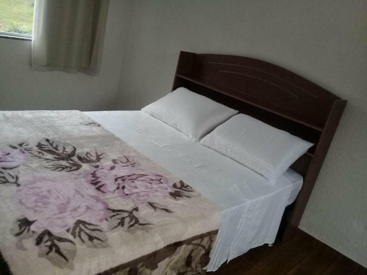 Отель Chale Duplex Reformado Терезополис Экстерьер фото